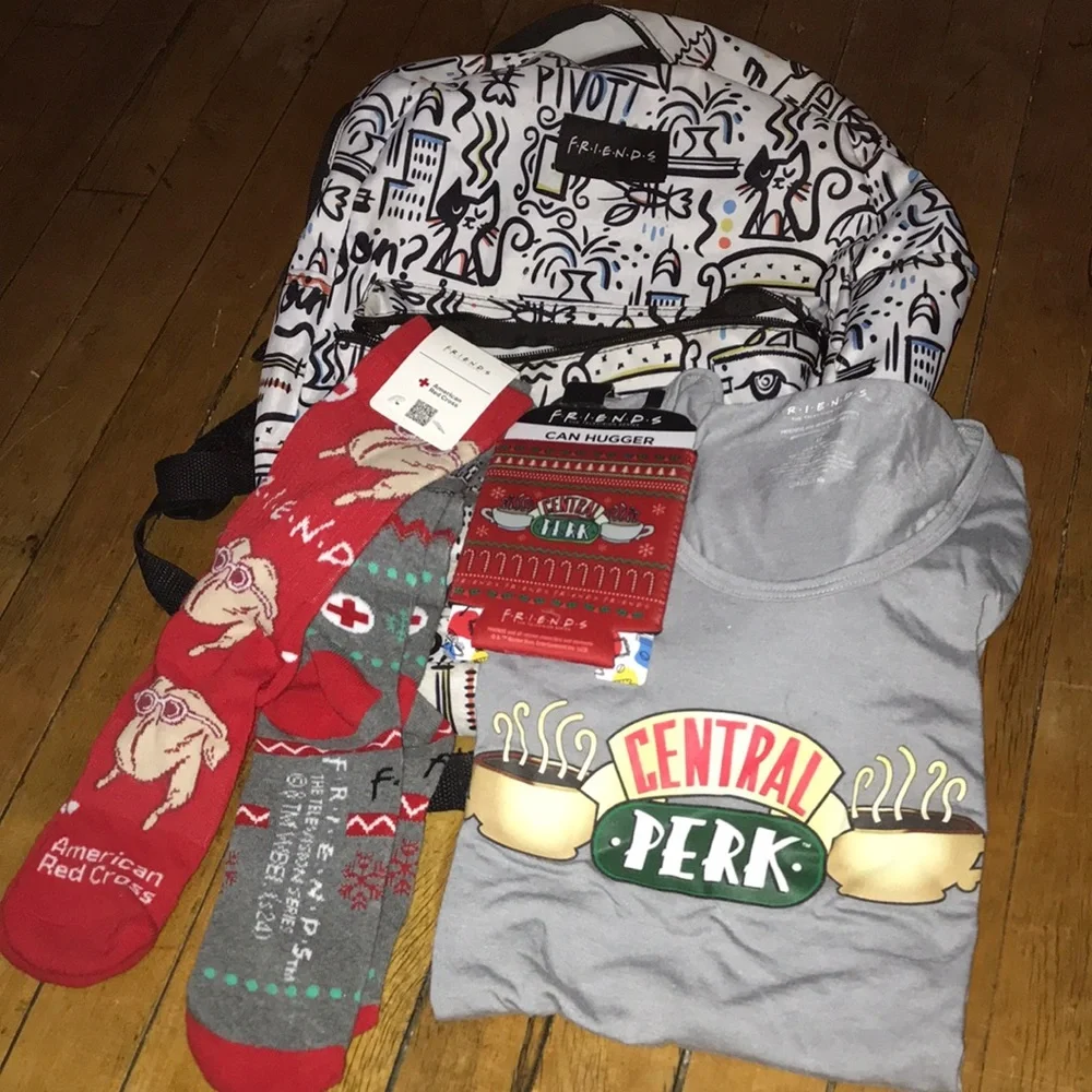 Friends Central Perk Graphic T-Shirt and‎ Themed Accessories